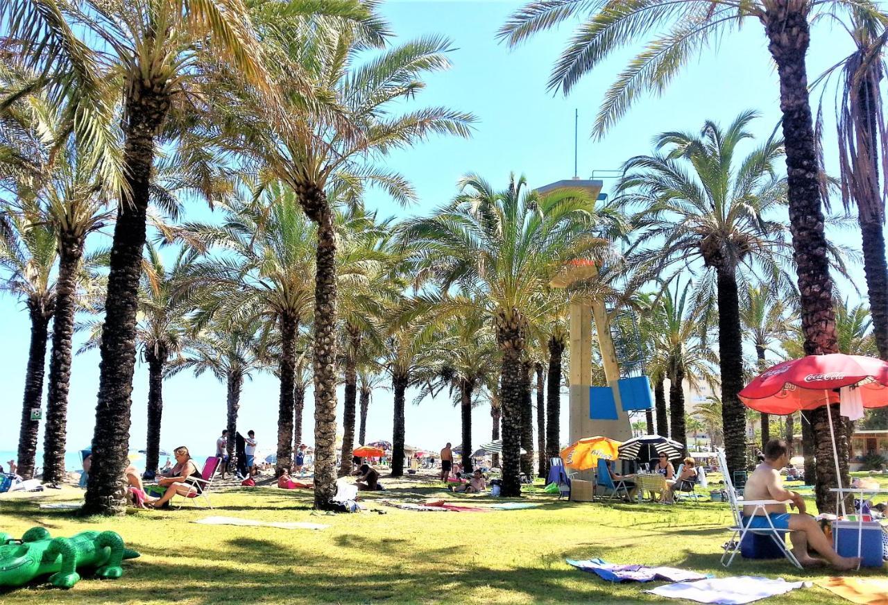 - A 600m De La Playa De La Carihuela - Piscina - Parking Gratis - Excelente Conexion Wifi 托雷莫利诺斯